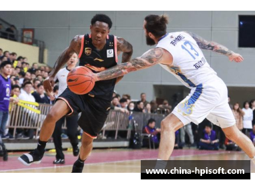 广东宏远12人名单！马尚领先CBA豪华后卫群，杜锋找到周鹏替身 - 副本